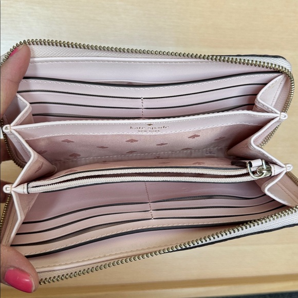 Kate Spade Zippy Wallet - Picture 9 of 11